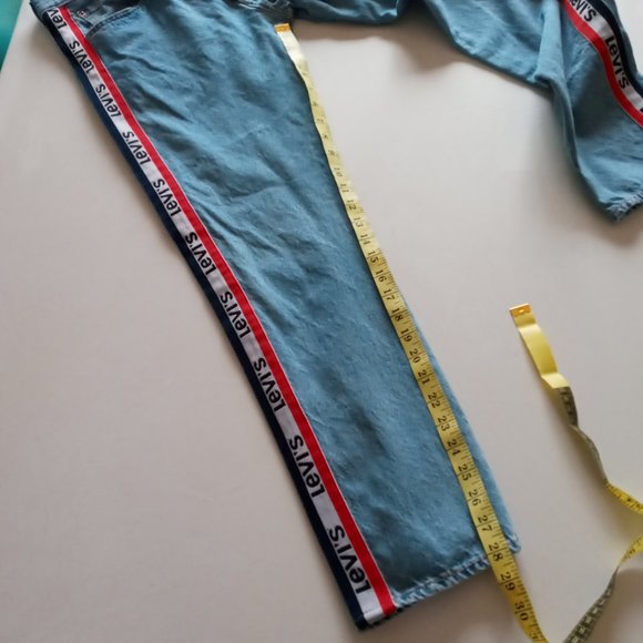 Levi's premium 501 button fly light wash Big E jeans - Picture 11 of 13